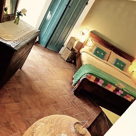 Nocleg ze śniadaniem Ponte Di Certosa *